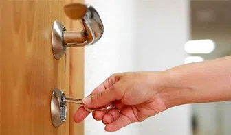 Metro Master Locksmith Daly City, CA 650-651-3434 - 13-Re-Key-Locks